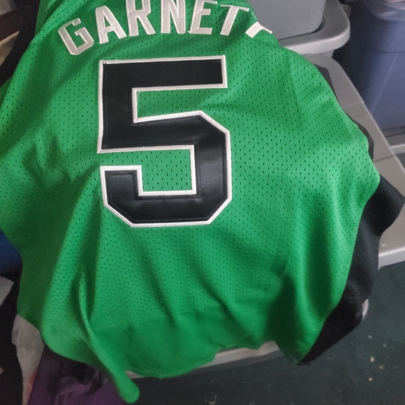 NBA Green Boston Jersey - Picture 2 of 2